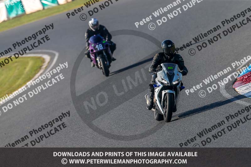 PJM Wedding Photography;enduro digital images;event digital images;eventdigitalimages;mallory park;mallory park photographs;mallory park trackday;mallory park trackday photographs;no limits trackdays;peter wileman photography;racing digital images;trackday digital images;trackday photos